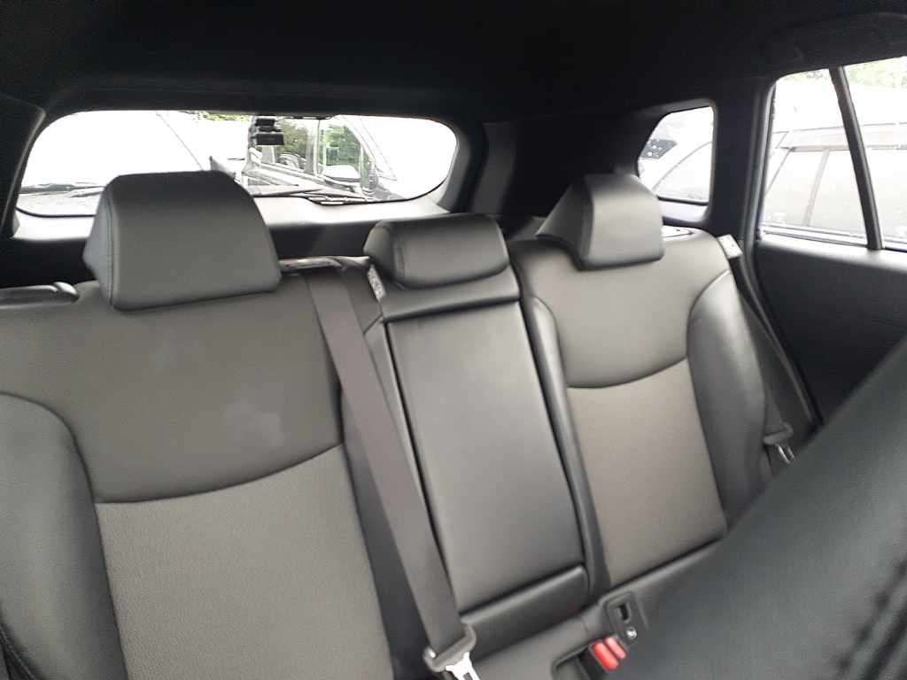 2023 Toyota Corolla Cross Z auction photo 11