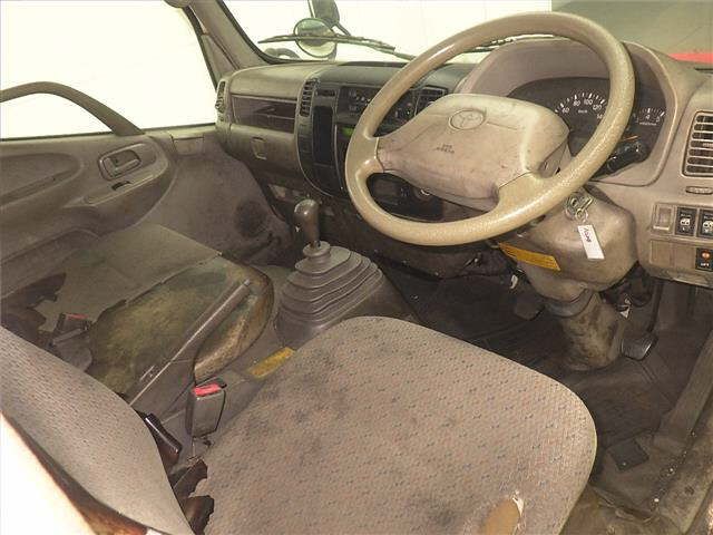 2005 Toyota Dyna Double cab PG auction photo 3