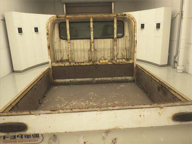 2005 Toyota Dyna Double cab PG auction photo 7