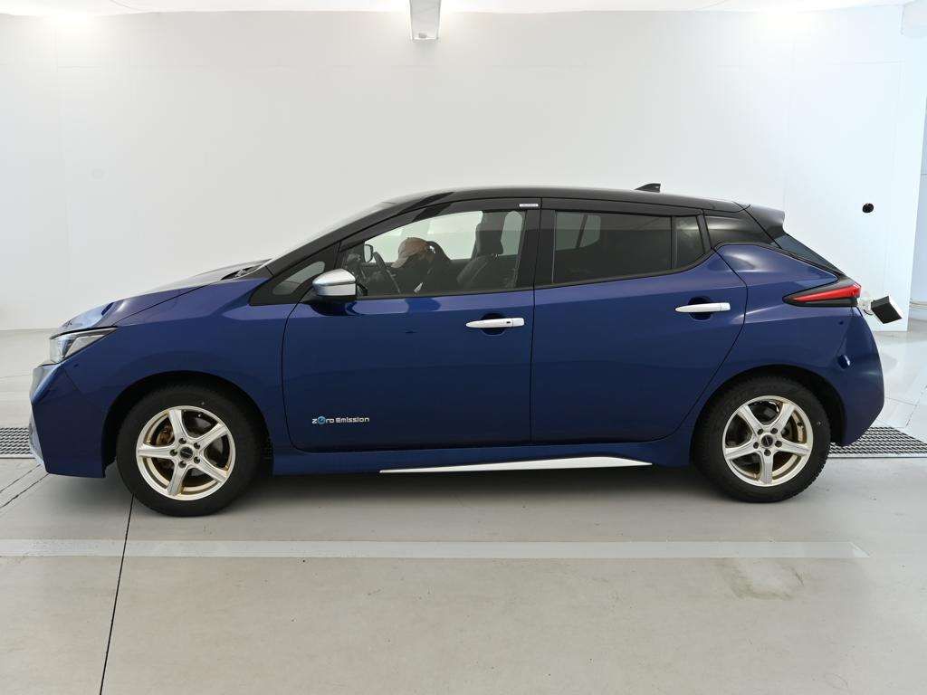 2022 Nissan Leaf e+ オーテック auction photo 4