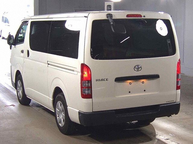 2021 Toyota Hiace ロングDX auction photo 2
