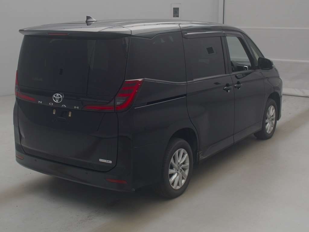 2023 Toyota Noah G 4WD auction photo 2