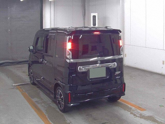 2019 Suzuki Spacia ハイブリッドXS auction photo 2