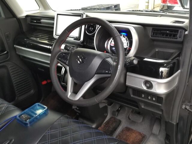 2019 Suzuki Spacia ハイブリッドXS auction photo 3