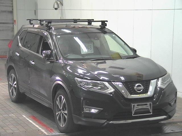 2017 Nissan X-Trail 4WD 20X Japan auction vehicle
