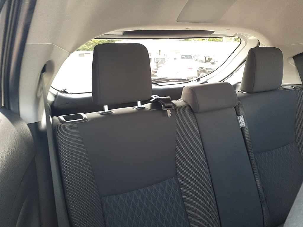 2023 Toyota Yaris Cross G auction photo 11