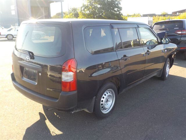 2026 Toyota Probox 4WD auction photo 5
