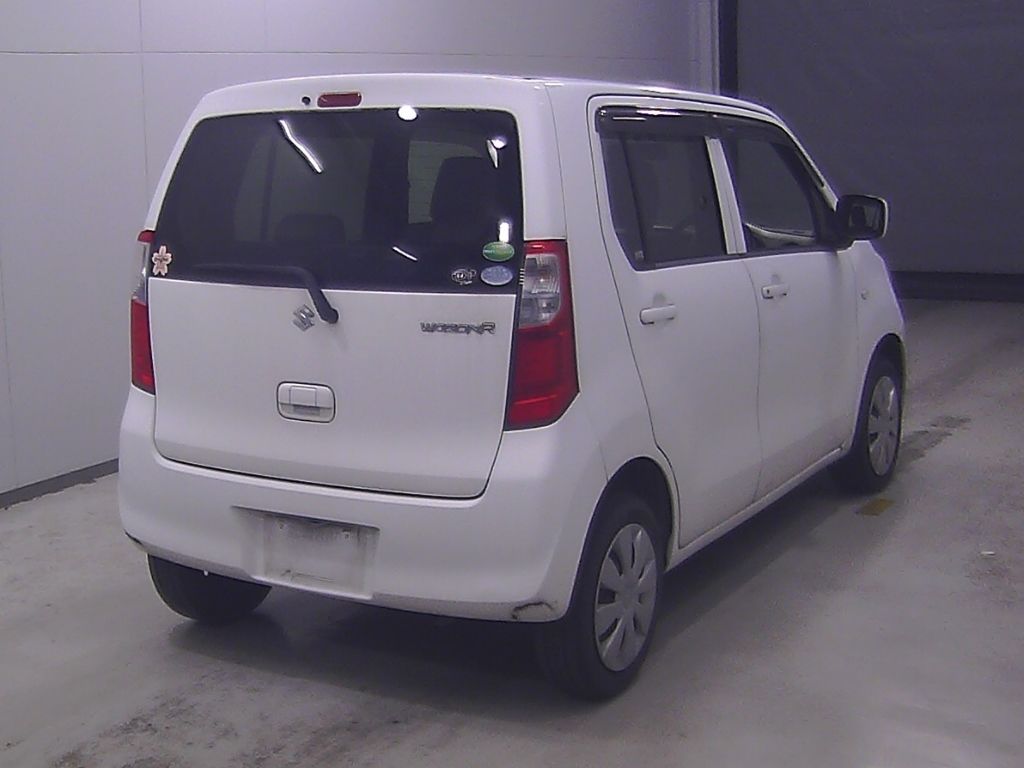 2013 Suzuki Wagon R FX-E auction photo 2