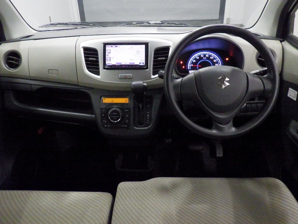 2013 Suzuki Wagon R FX-E auction photo 3