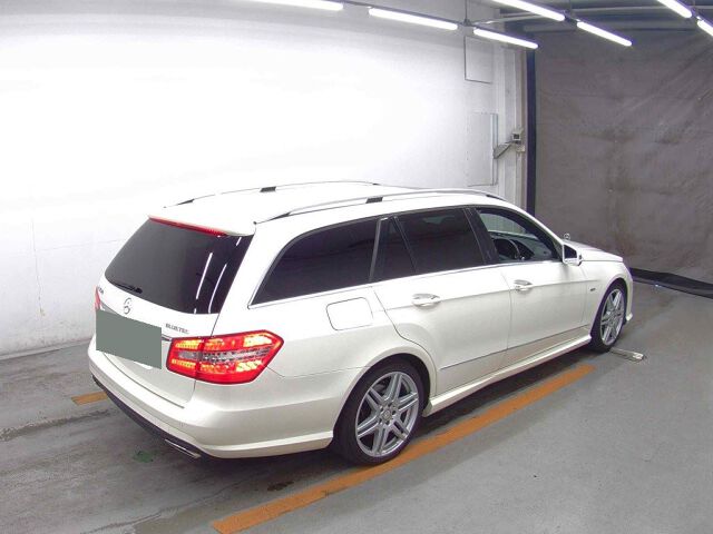 2011 Mercedes-Benz E-Class Station Wagon E350 BlueTEC AG auction photo 5