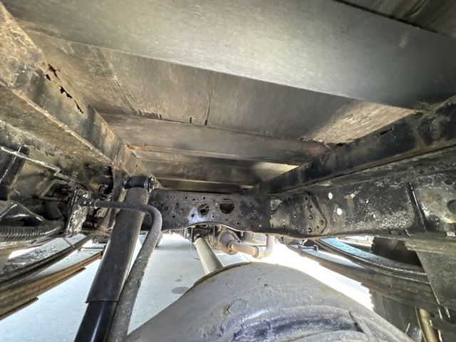 2010 Isuzu Elf ヒラ auction photo 15