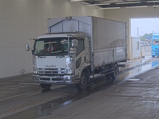 2009 Isuzu Forward アルミウイング Japan auction vehicle