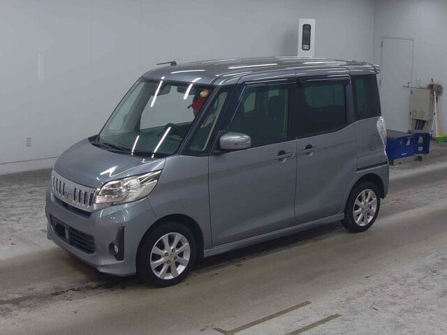 2015 Mitsubishi eK Space Custom G E Assist auction photo 4