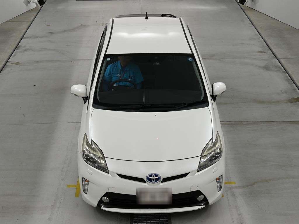 2015 Toyota Prius S Touring Selection auction photo 7