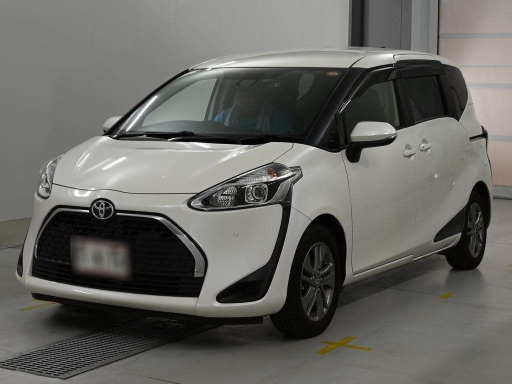 2022 Toyota Sienta G Japan auction vehicle