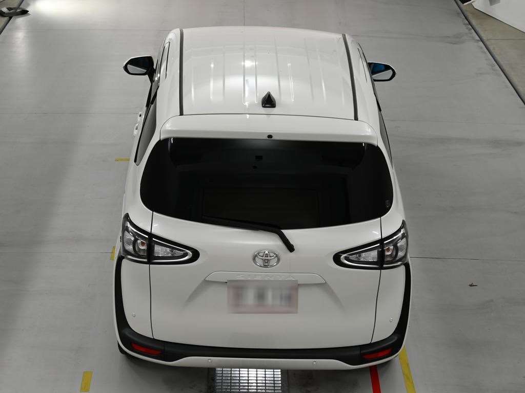 2022 Toyota Sienta G auction photo 8