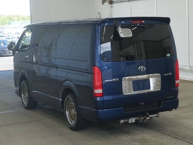 2015 Toyota Regius Ace Van, 4WD, Long Super GL auction photo 2