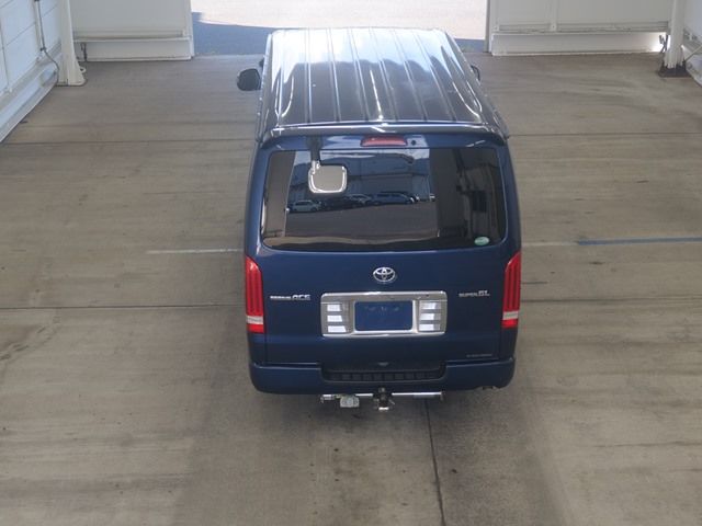 2015 Toyota Regius Ace Van, 4WD, Long Super GL auction photo 3