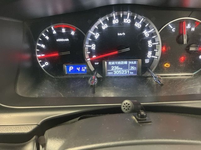 2015 Toyota Regius Ace Van, 4WD, Long Super GL auction photo 6