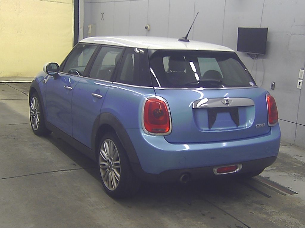 2015 MINI ミニ 5D Cooper auction photo 5