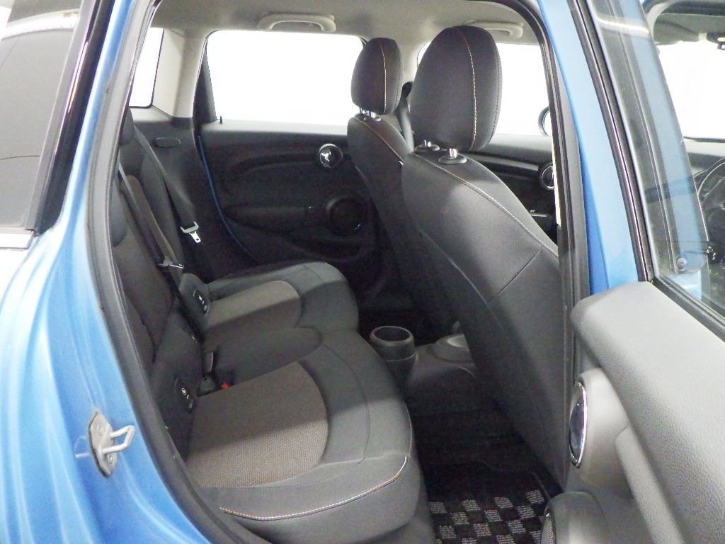 2015 MINI ミニ 5D Cooper auction photo 7