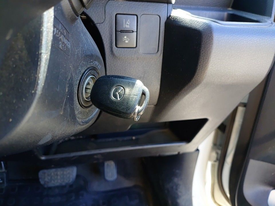 2019 Mazda ファミリア auction photo 15