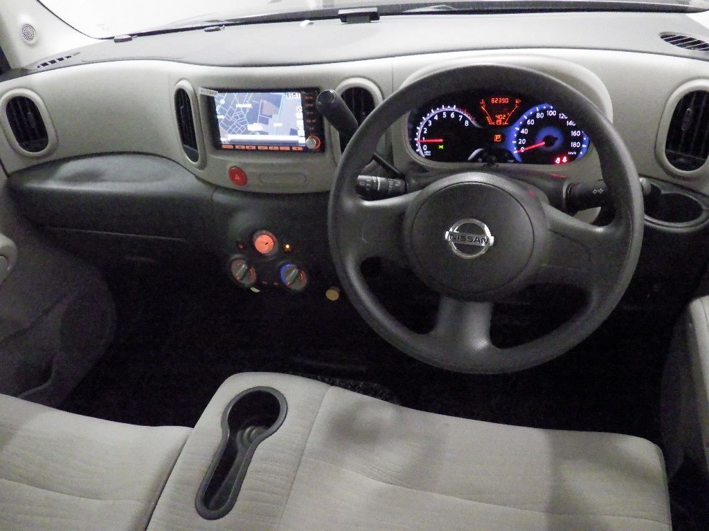 2010 Nissan Cube 15X Mセレクション auction photo 3