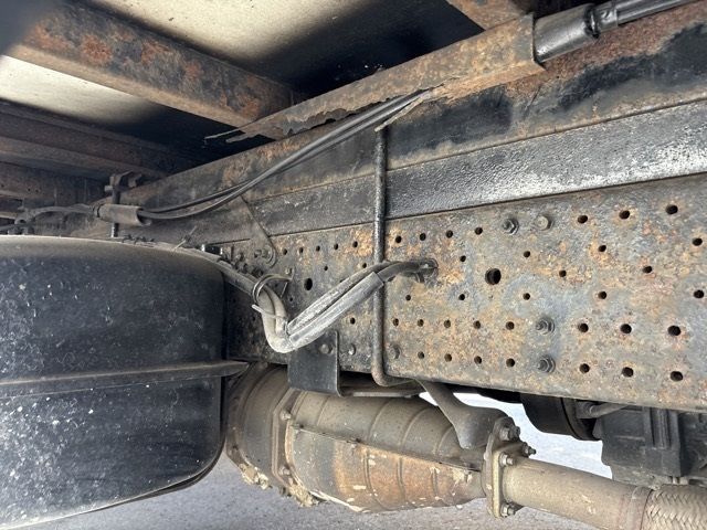 2009 Isuzu Elf auction photo 17