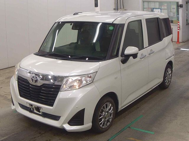 2019 Toyota Roomy XS auction photo 4
