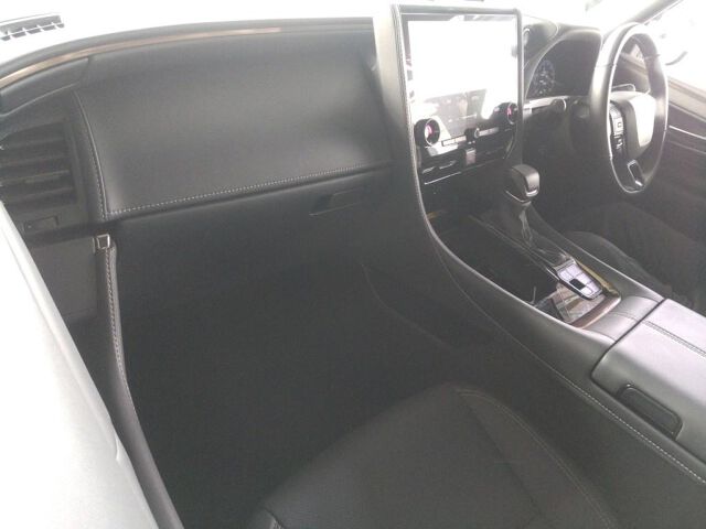 2025 Toyota Alphard Z auction photo 3