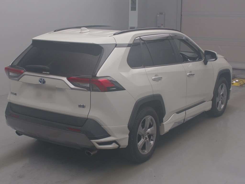 2021 Toyota RAV4 Hybrid G ​​4WD auction photo 2