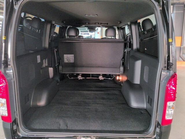 2025 Toyota Hiace LSGL Dark Pla S 4WD auction photo 3
