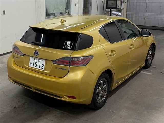 2011 Lexus CT CT200h auction photo 5