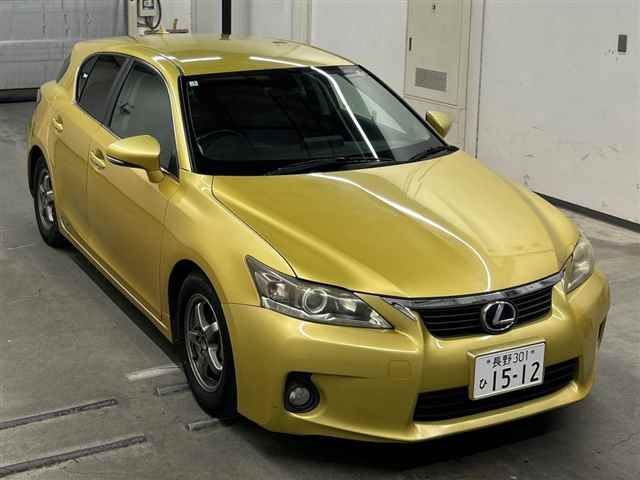 Japan Auction Vehicles 10 2011 Lexus CT CT200h auction photo