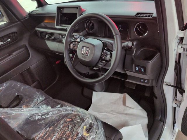 2026 Honda N-BOX Turbo Black Style auction photo 3