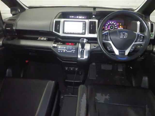 2012 Honda Stepwgn Zインターナビセレクション auction photo 3