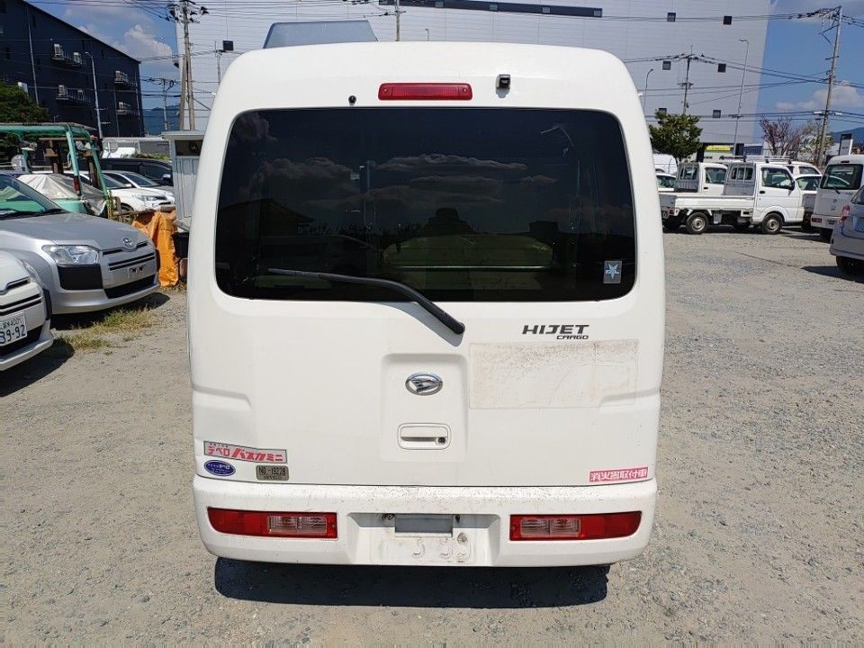 2016 Daihatsu ハイゼット カーゴ auction photo 5