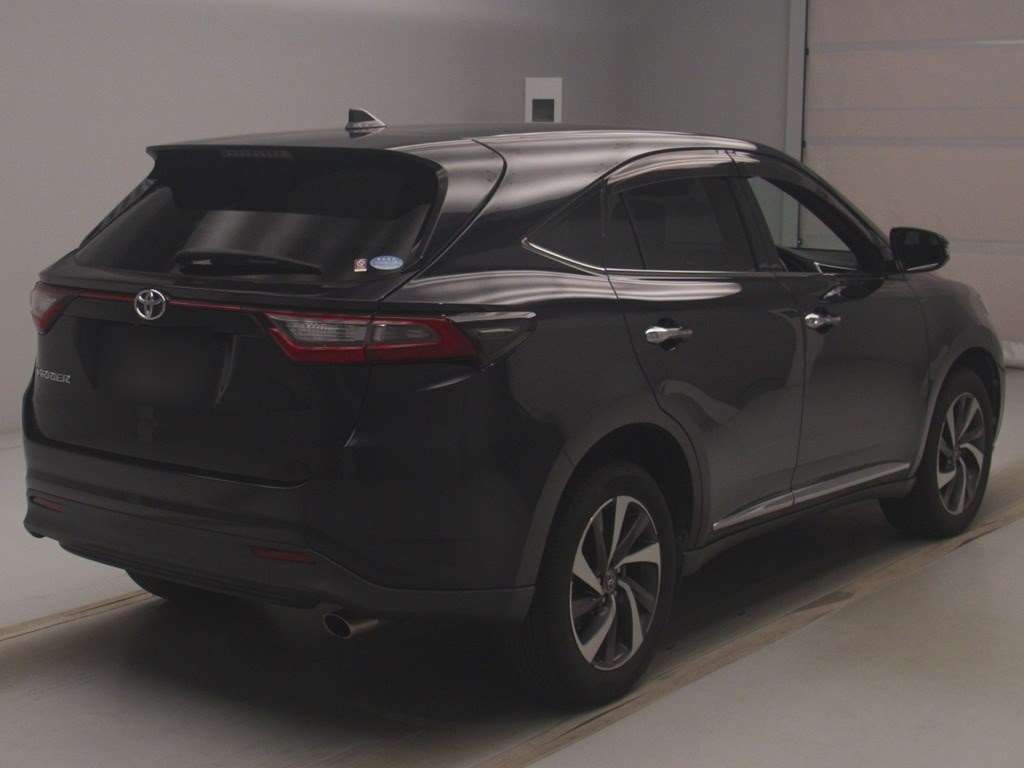 2018 Toyota Harrier premium auction photo 2