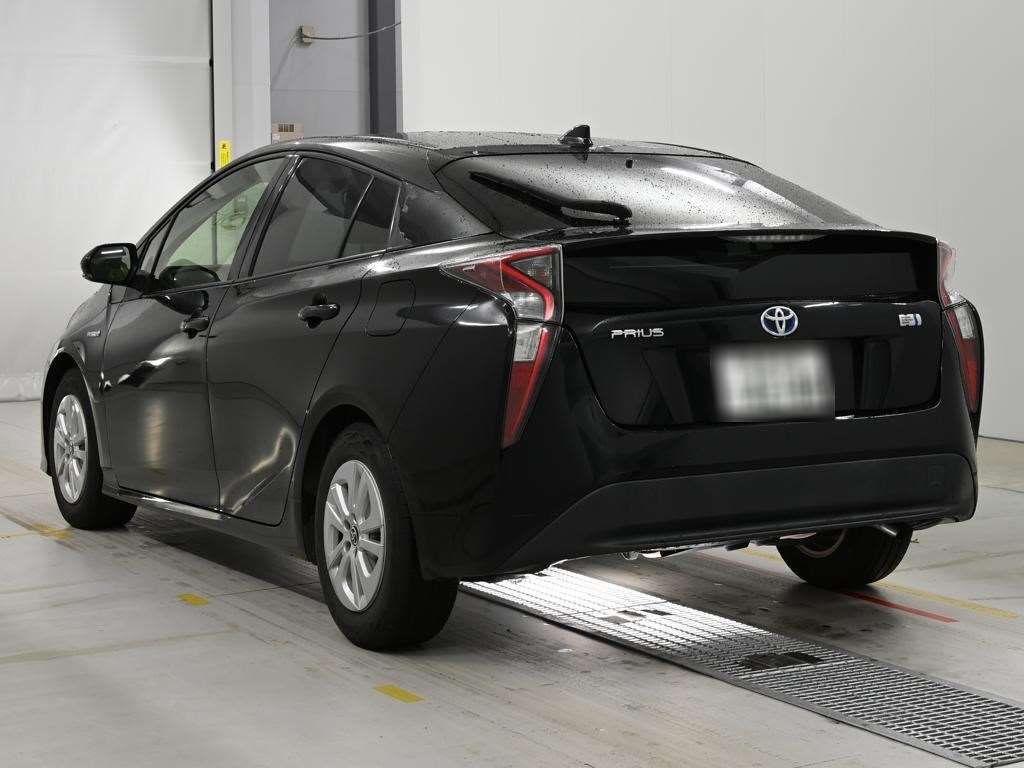 2018 Toyota Prius S auction photo 6