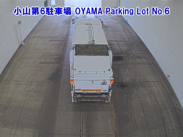2009 Isuzu Forward ジンカイ auction photo 3