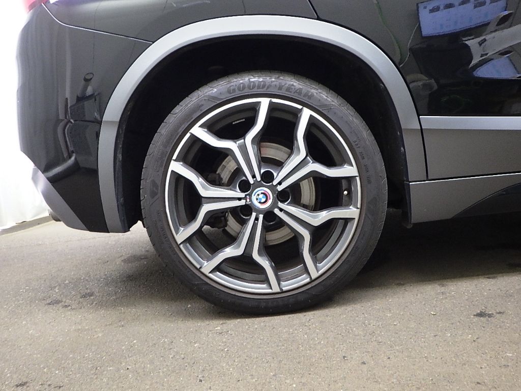 2022 BMW X2 xDrive20d M Sport X auction photo 9