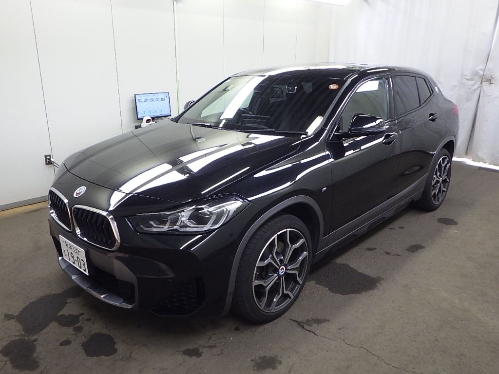 2022 BMW X2 xDrive20d M Sport X auction photo 4