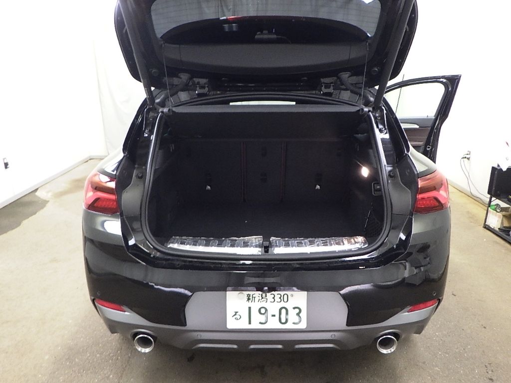 2022 BMW X2 xDrive20d M Sport X auction photo 8