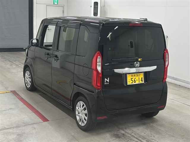 2022 Honda N_BOX L auction photo 2