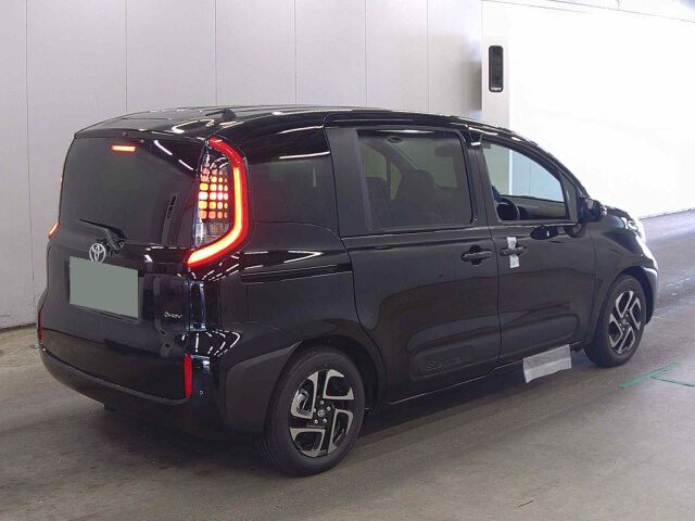 2026 Toyota Sienta ハイブリッドZ auction photo 5