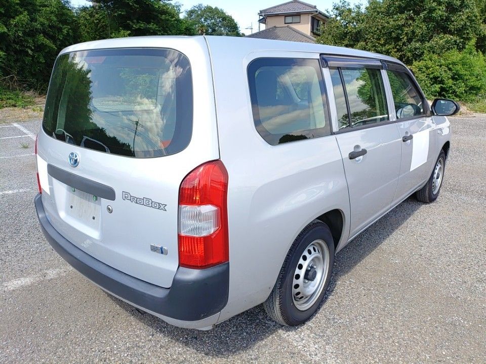 2021 Toyota Probox auction photo 2