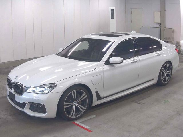 2018 BMW 7 Series 740E I-Performance M Sport auction photo 4