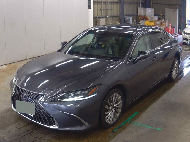 2022 Lexus ES ES300H VER-L auction photo 4