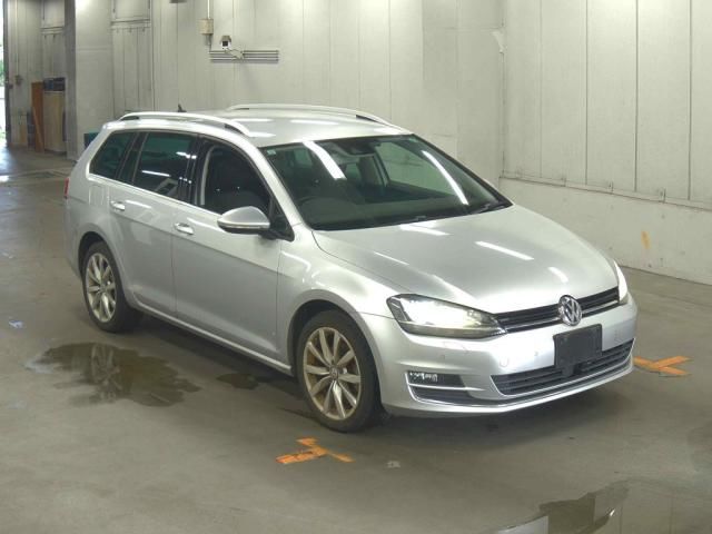 2014 Volkswagen VW ゴルフ ヴァリアントTSIハイライン BMT Japan auction vehicle