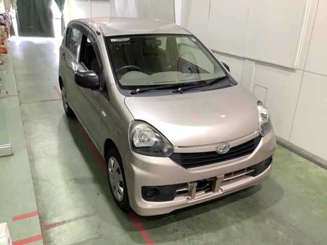 Japan Auction Vehicles 4 2015 Daihatsu Mira e:S 4WD LF auction photo